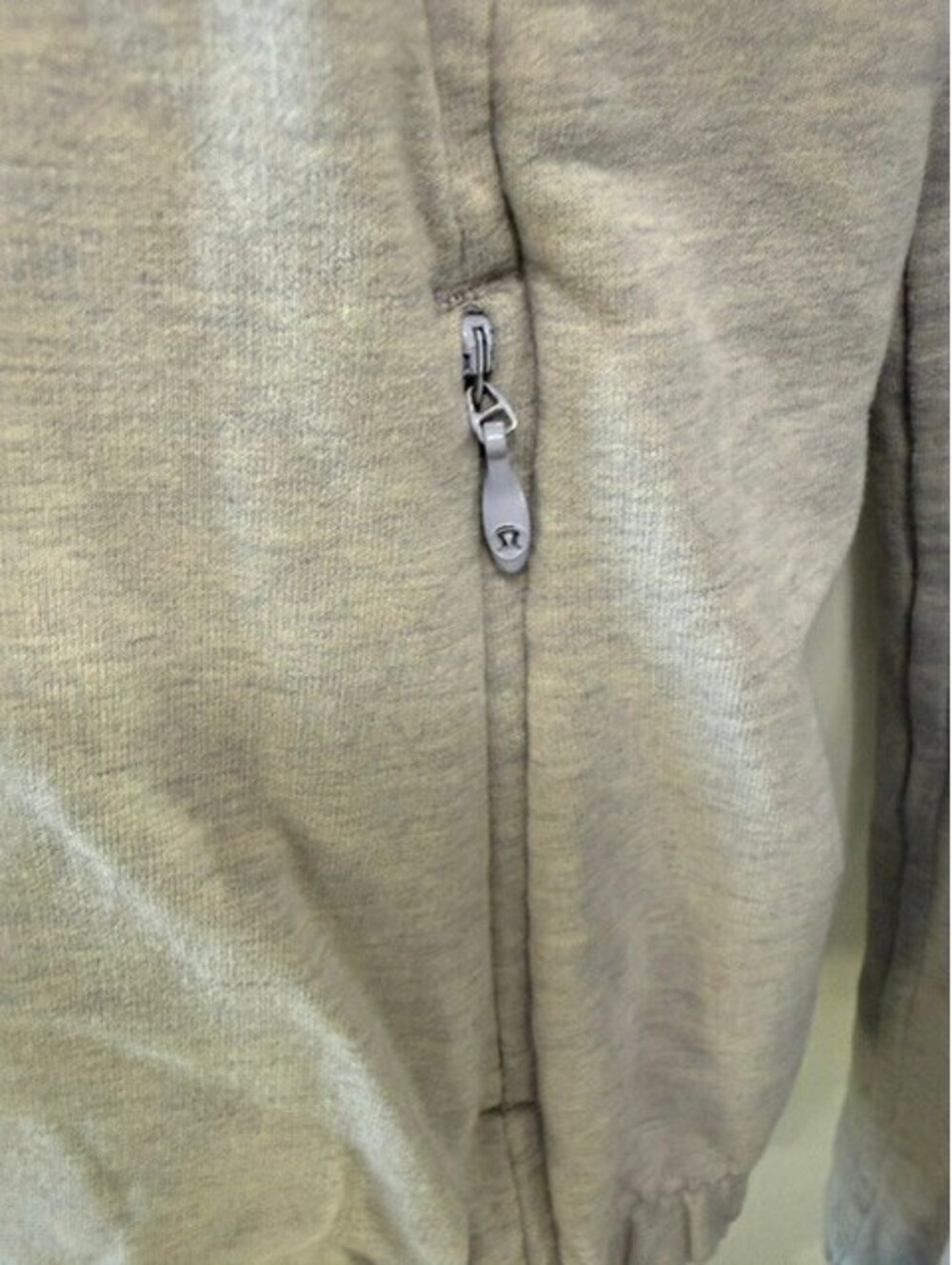 Lululemon after all pullover-heathered gray cool breeze cowl neck size 4 - Picture 9 of 9